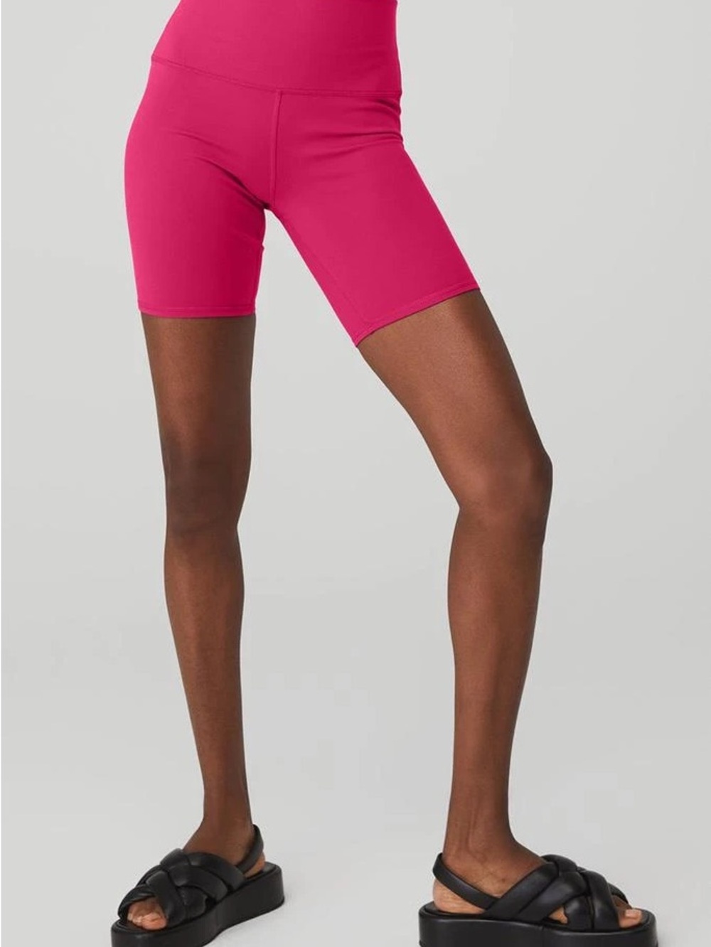 Alo yoga Women’s 7" High-Waist Biker Short - Magenta Crush
